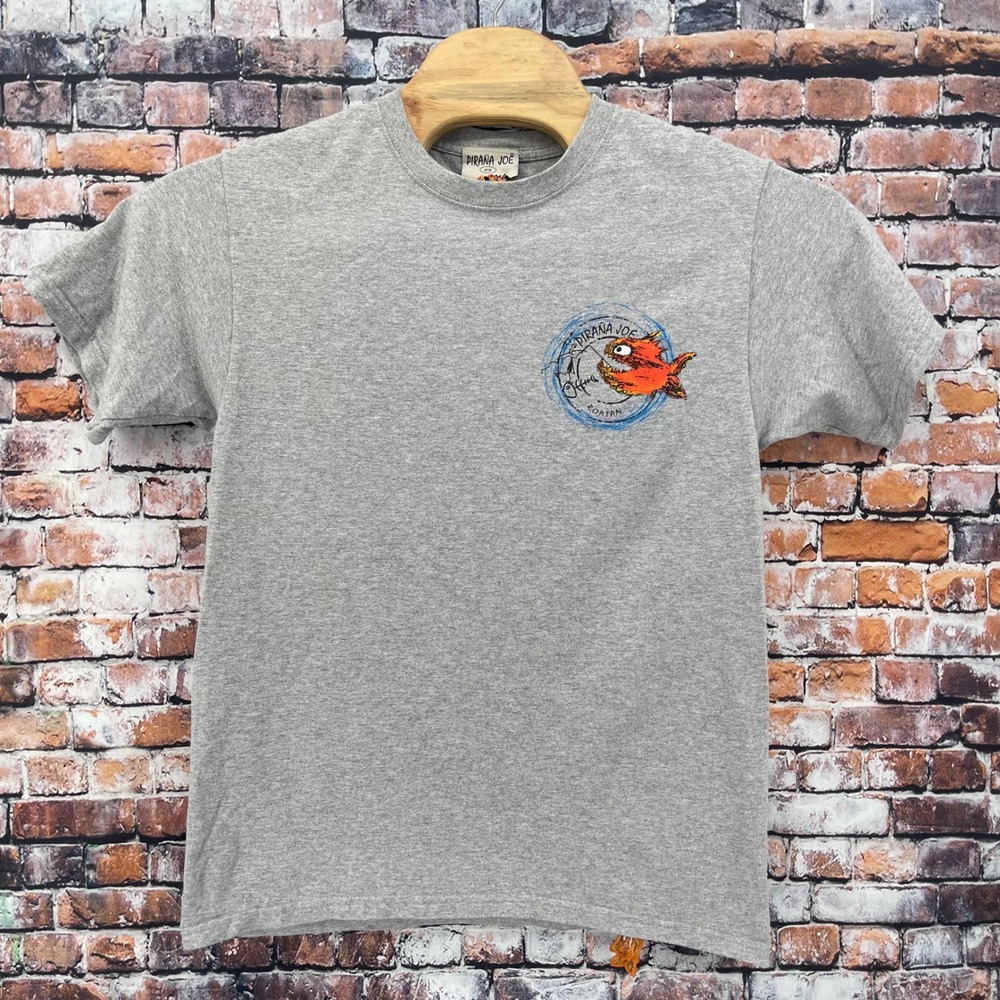 Pirana Joe Roatan Graphic T-Shirt Mens Medium Grey Short Sleeve Piranha Fish Tee